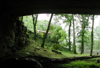 Norther Alabama Caverns by Larry Larsen