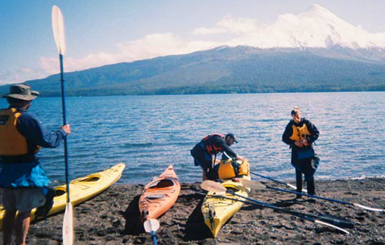 Kayaking at Yan Kee Way Lodge