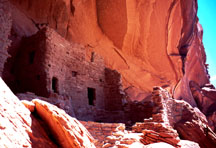 Utah cliff dwellings - Larsen's Adventure Travel magazine